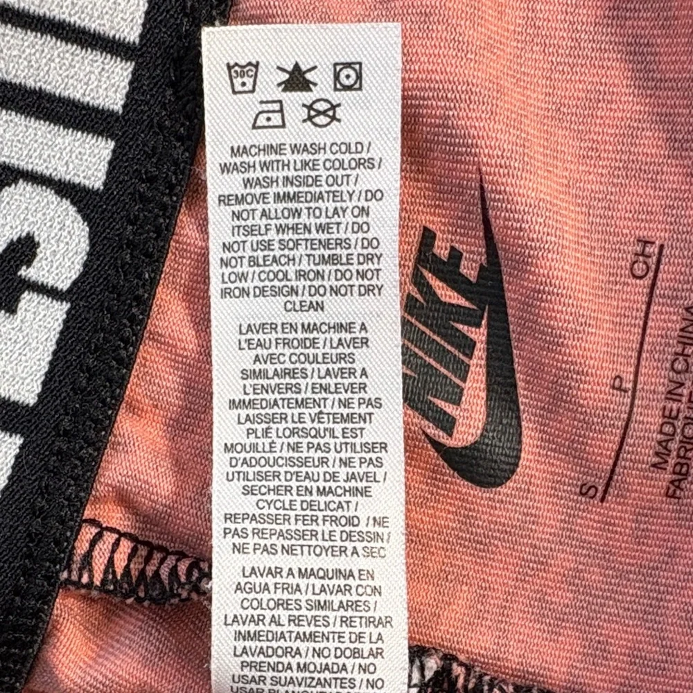 Nike Women's Orange and Black Patterned Full Length Leggings